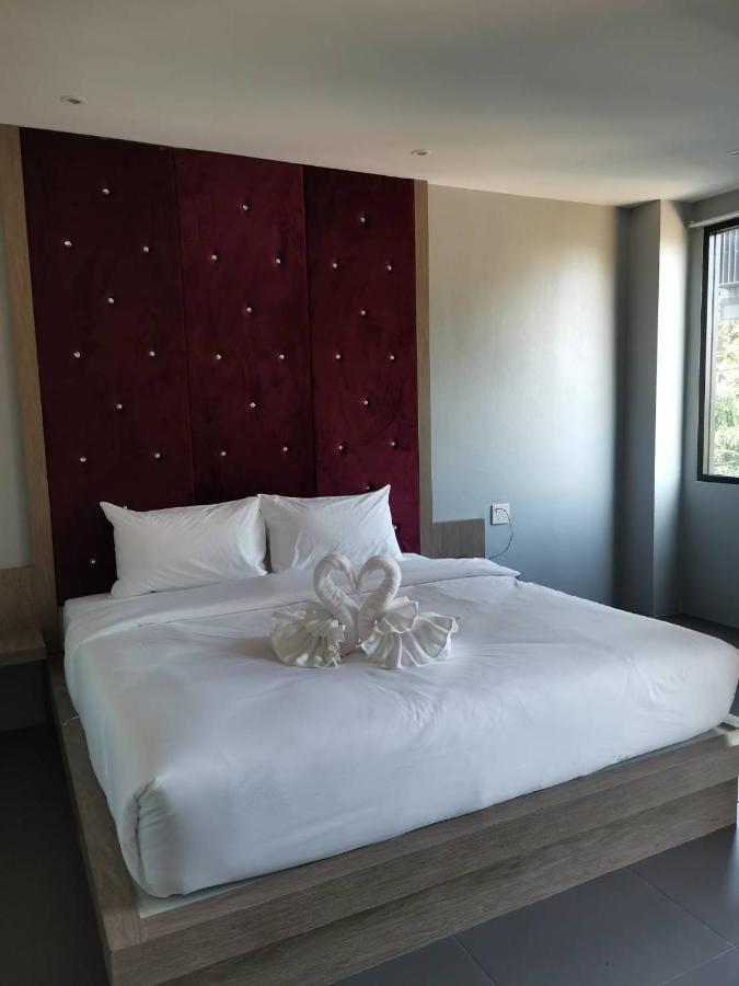 Yamin Seaview Hotel Пхукет Экстерьер фото