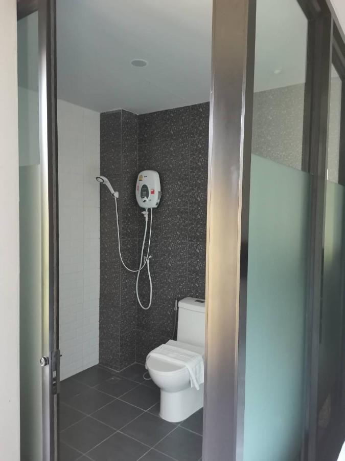 Yamin Seaview Hotel Пхукет Экстерьер фото